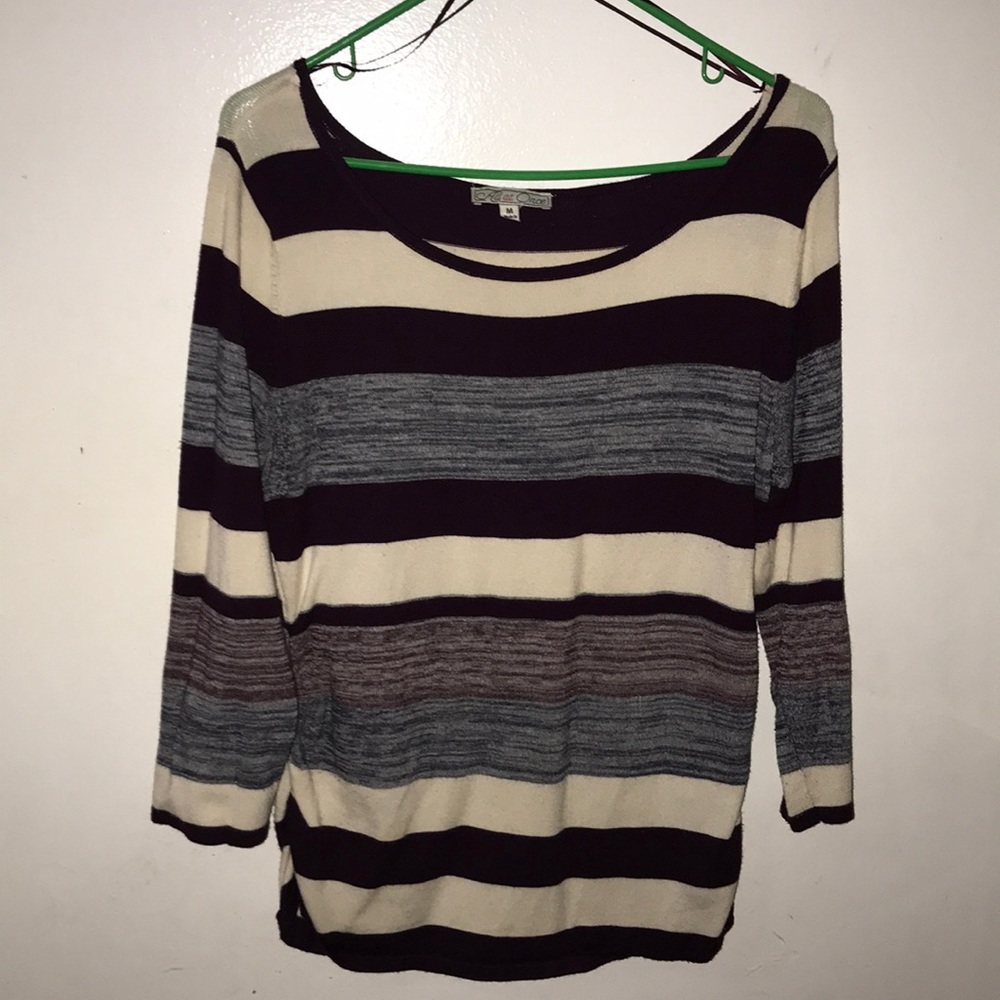 Long sleeve striped top 💜